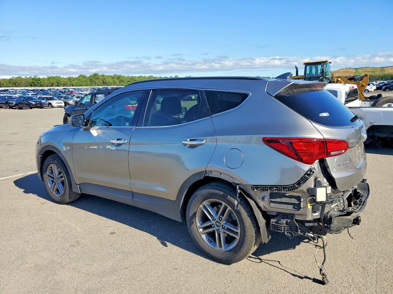 2018 Hyundai Santa Fe Sport 2.4L - Фото 2