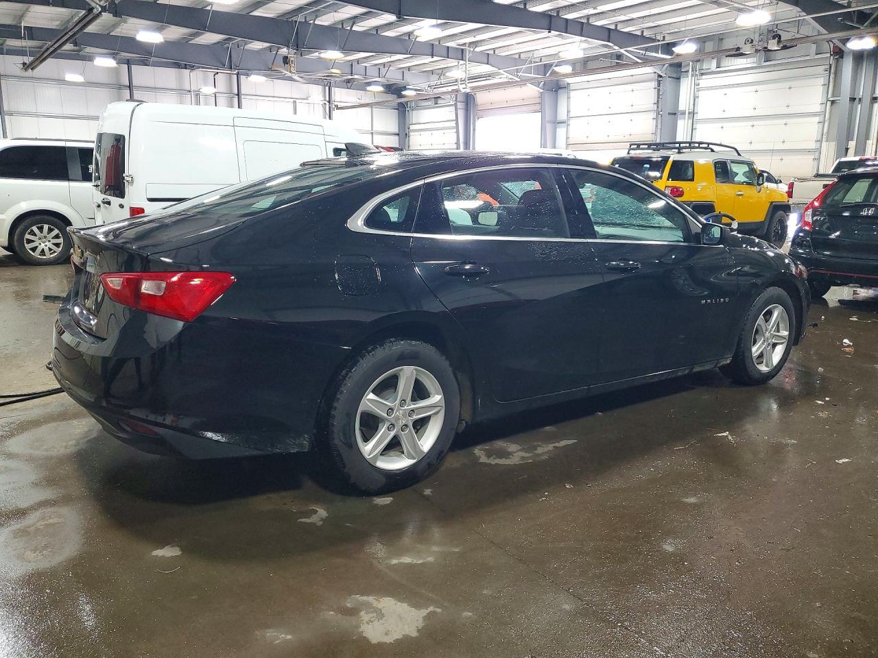 2020 Chevrolet Malibu Ls - Image 3