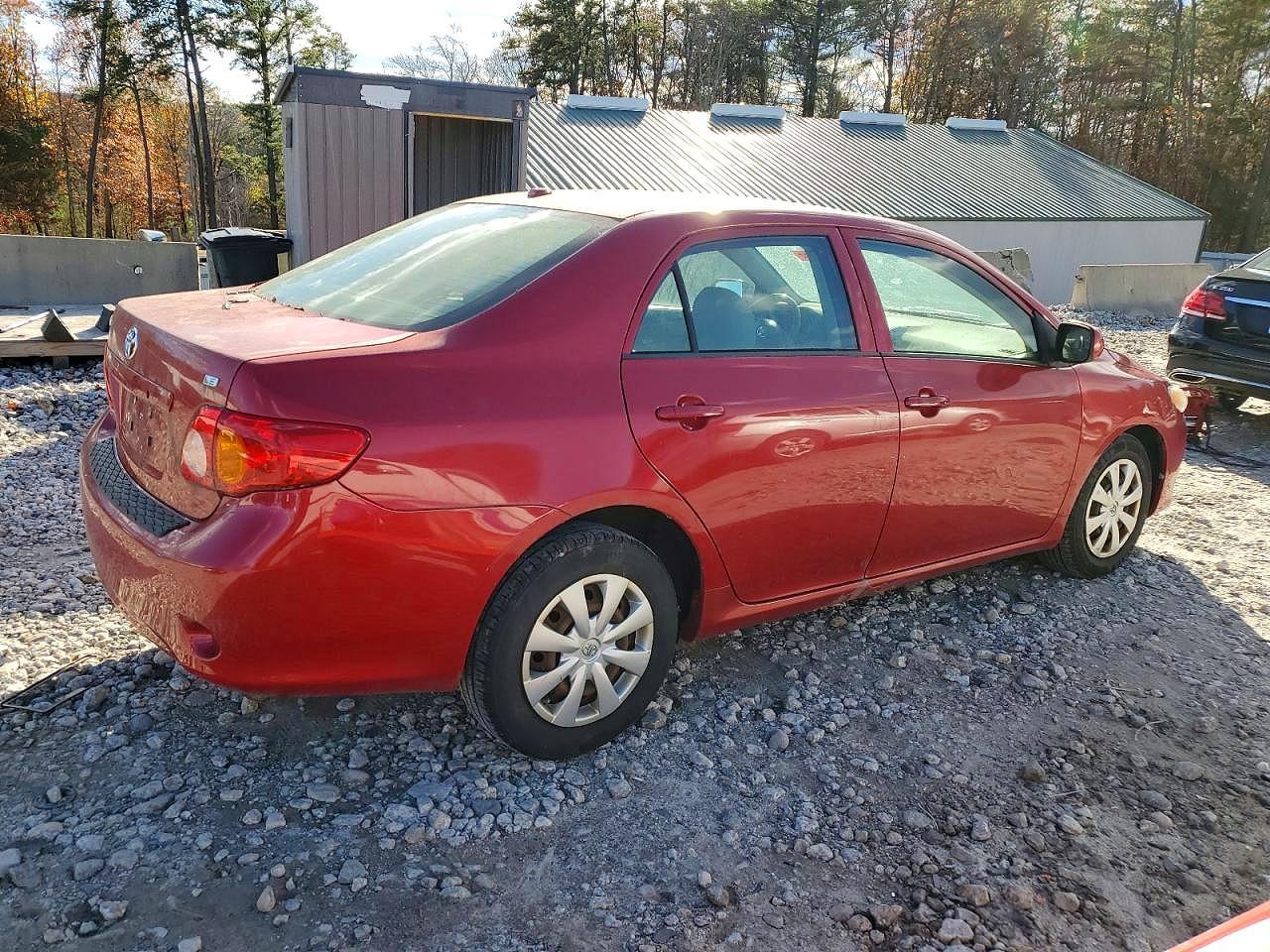 2009 Toyota Corolla Le - Image 3