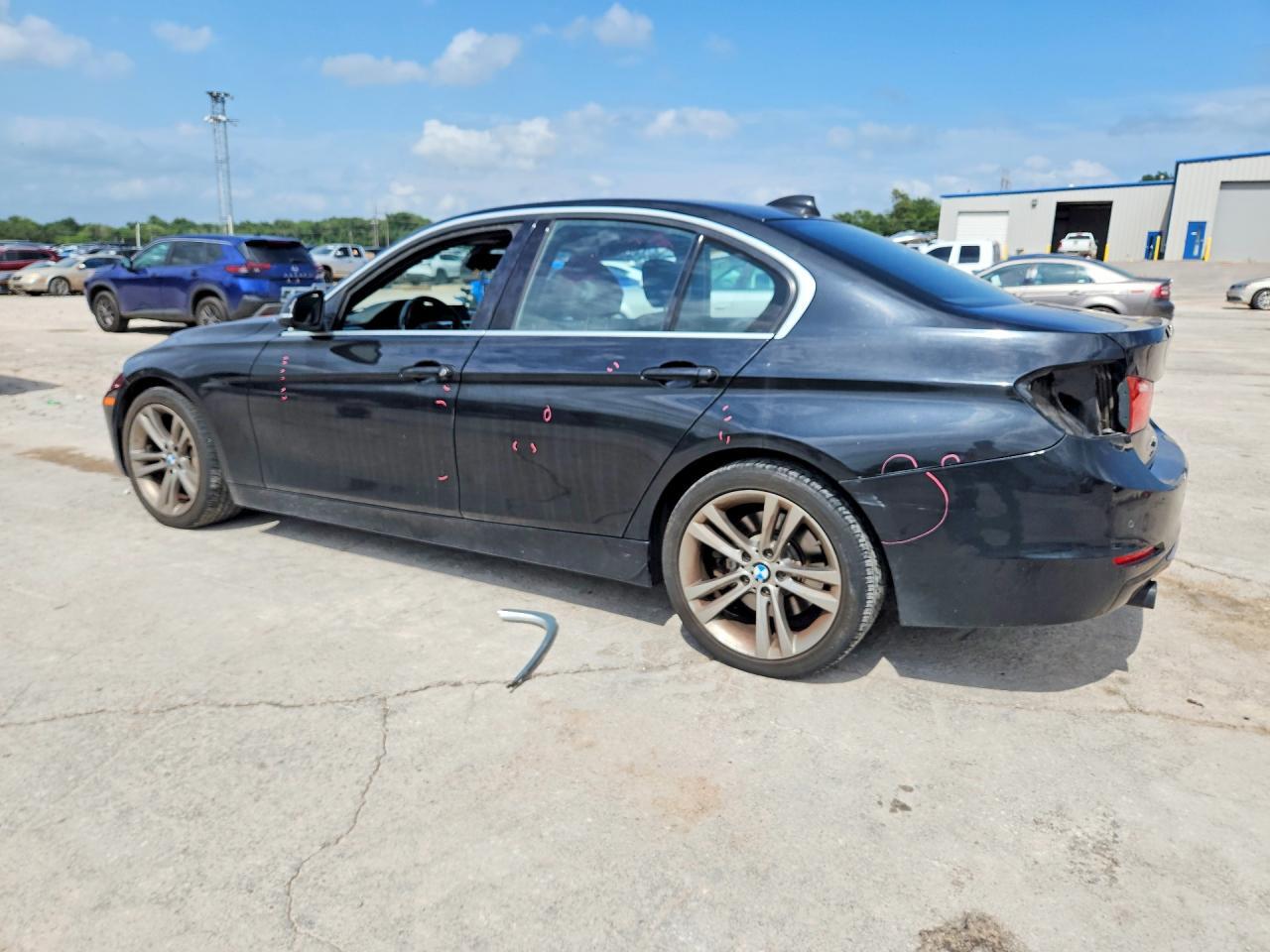 2015 BMW 335 I - Фото 2