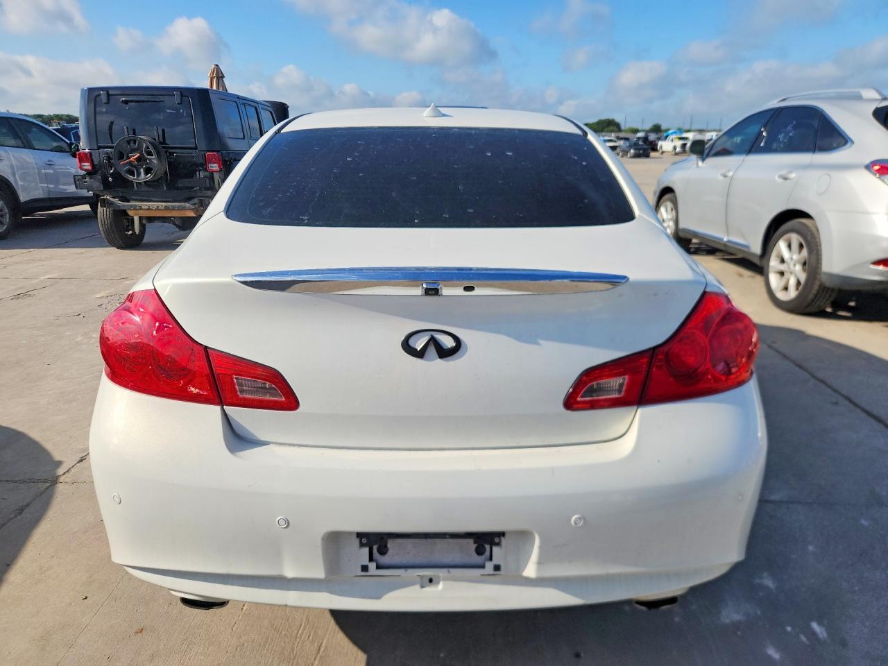 2010 Infiniti G37 Sedan Base - Фото 6