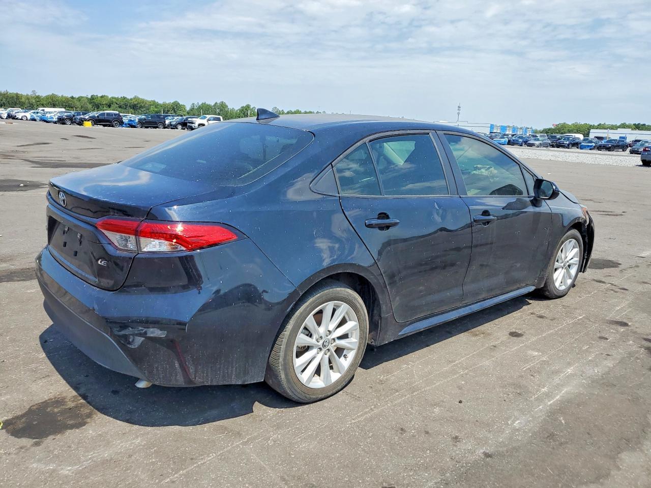 2024 Toyota Corolla Le - Фото 3