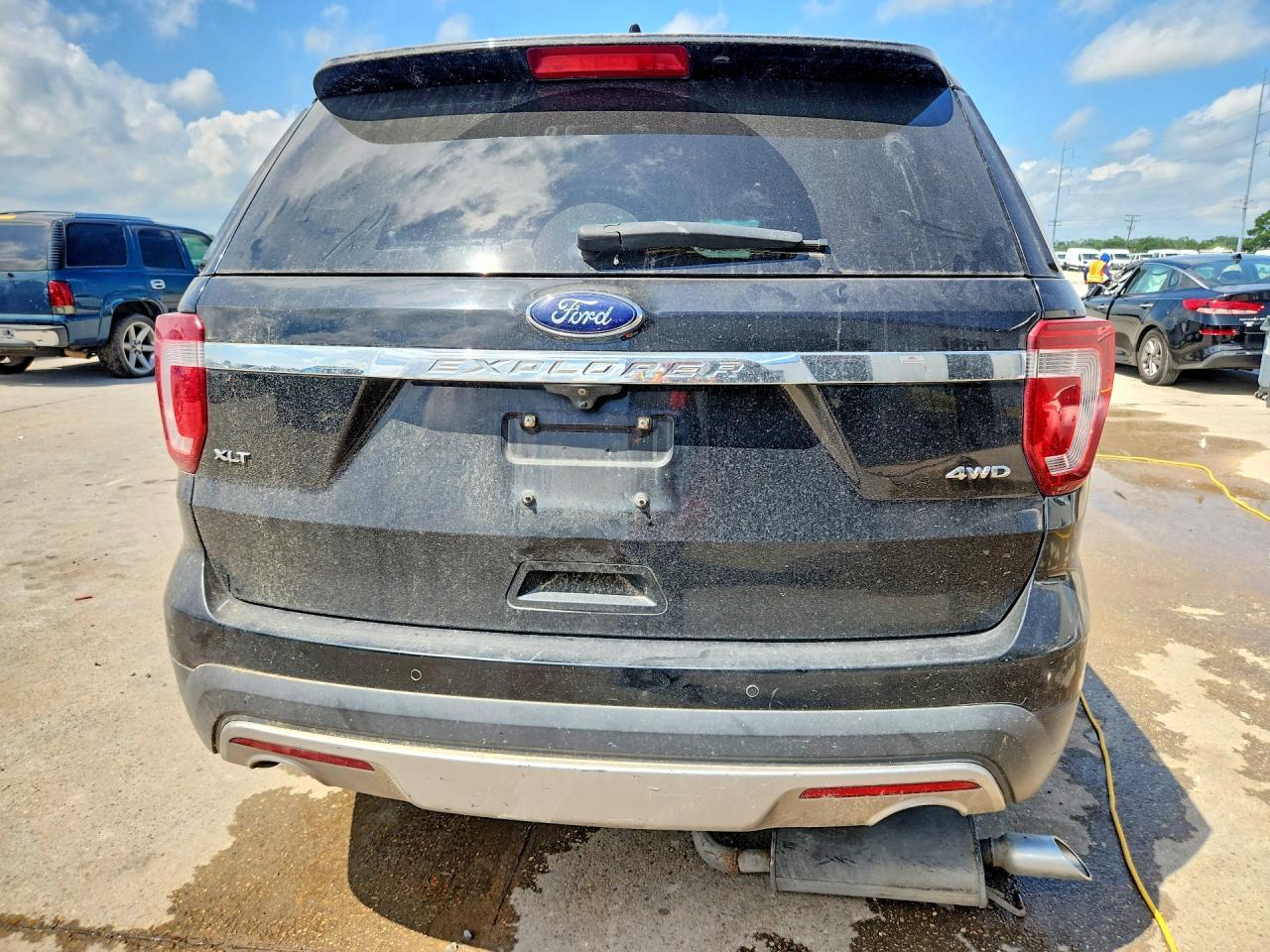 2016 Ford Explorer Xlt - Image 6