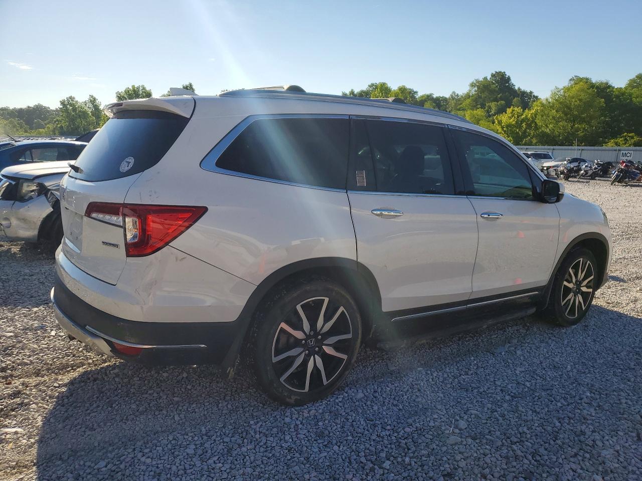 2020 Honda Pilot Touring - Image 3