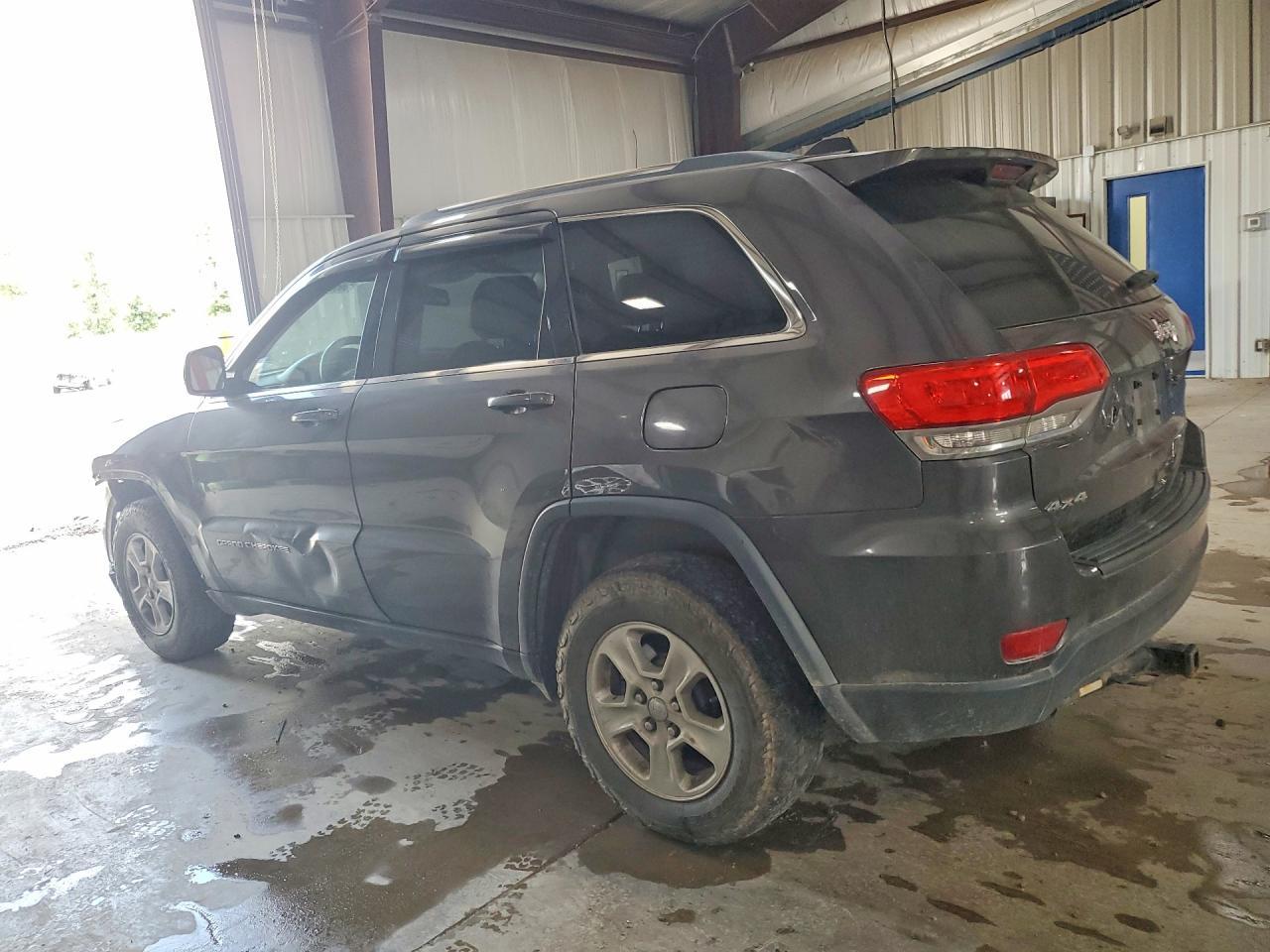 2014 Jeep Grand Cherokee Laredo - Image 2