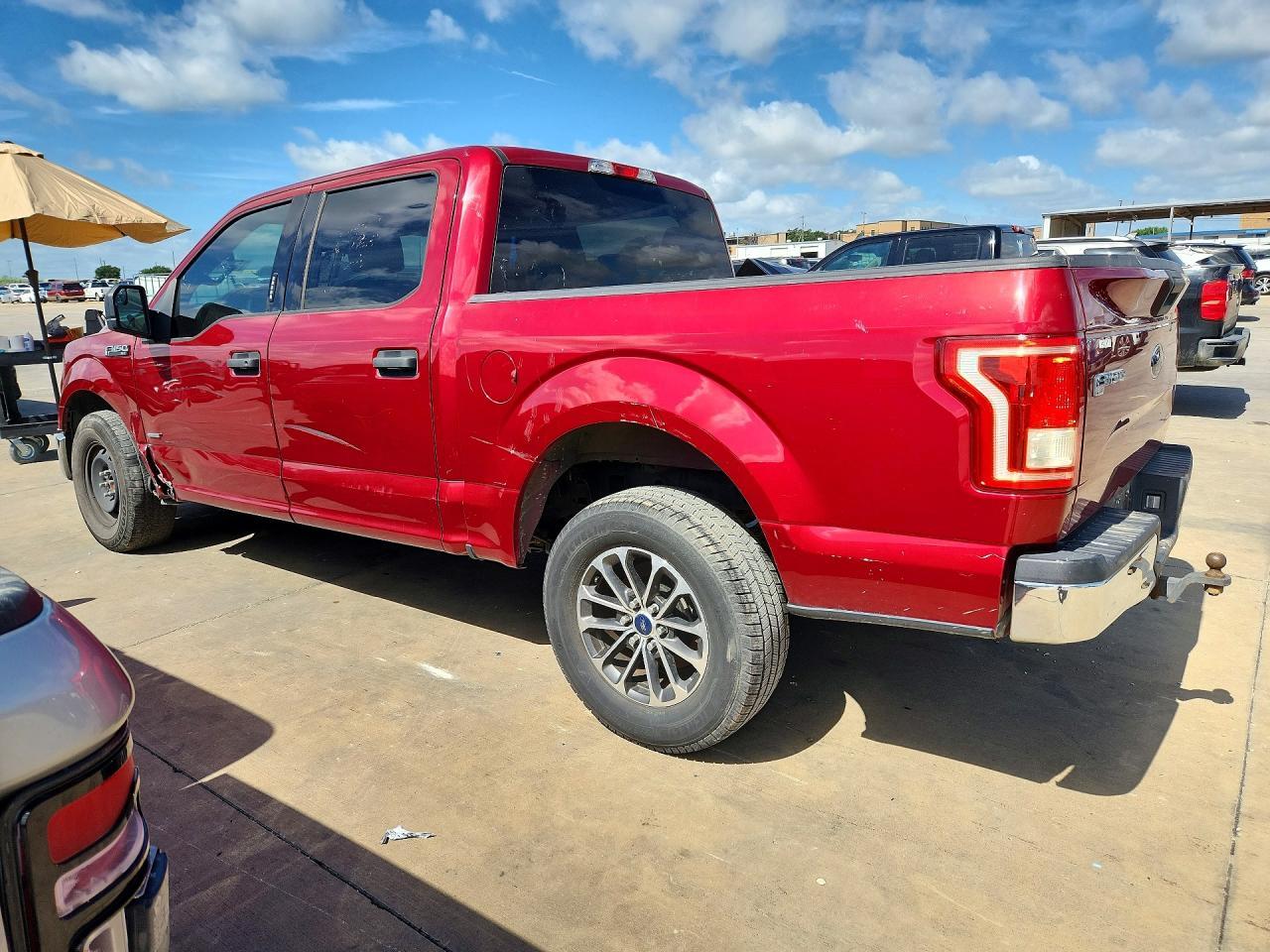 2016 Ford F150 Supercrew - Фото 2