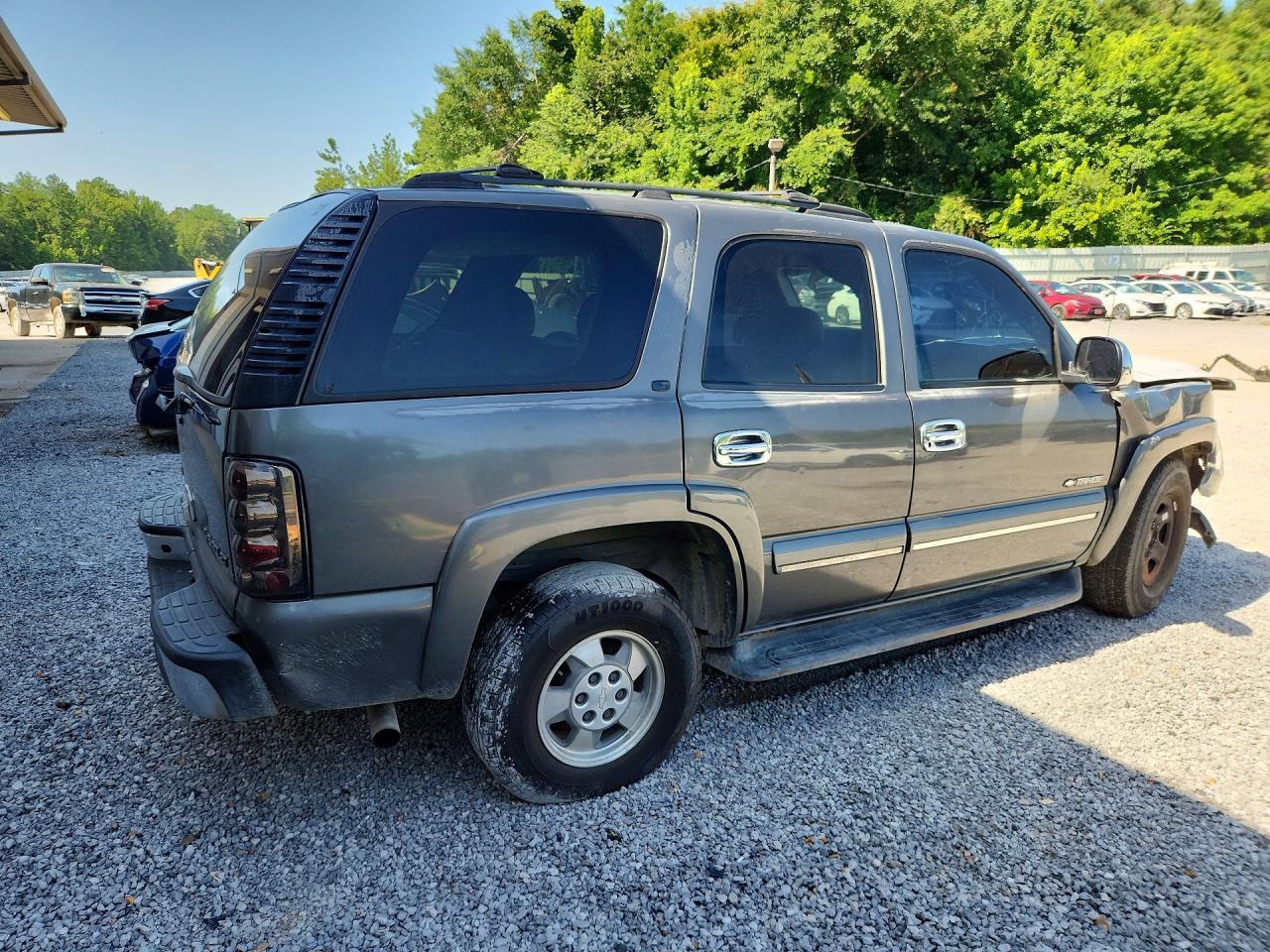 2002 Chevrolet Tahoe K1500 - Фото 3