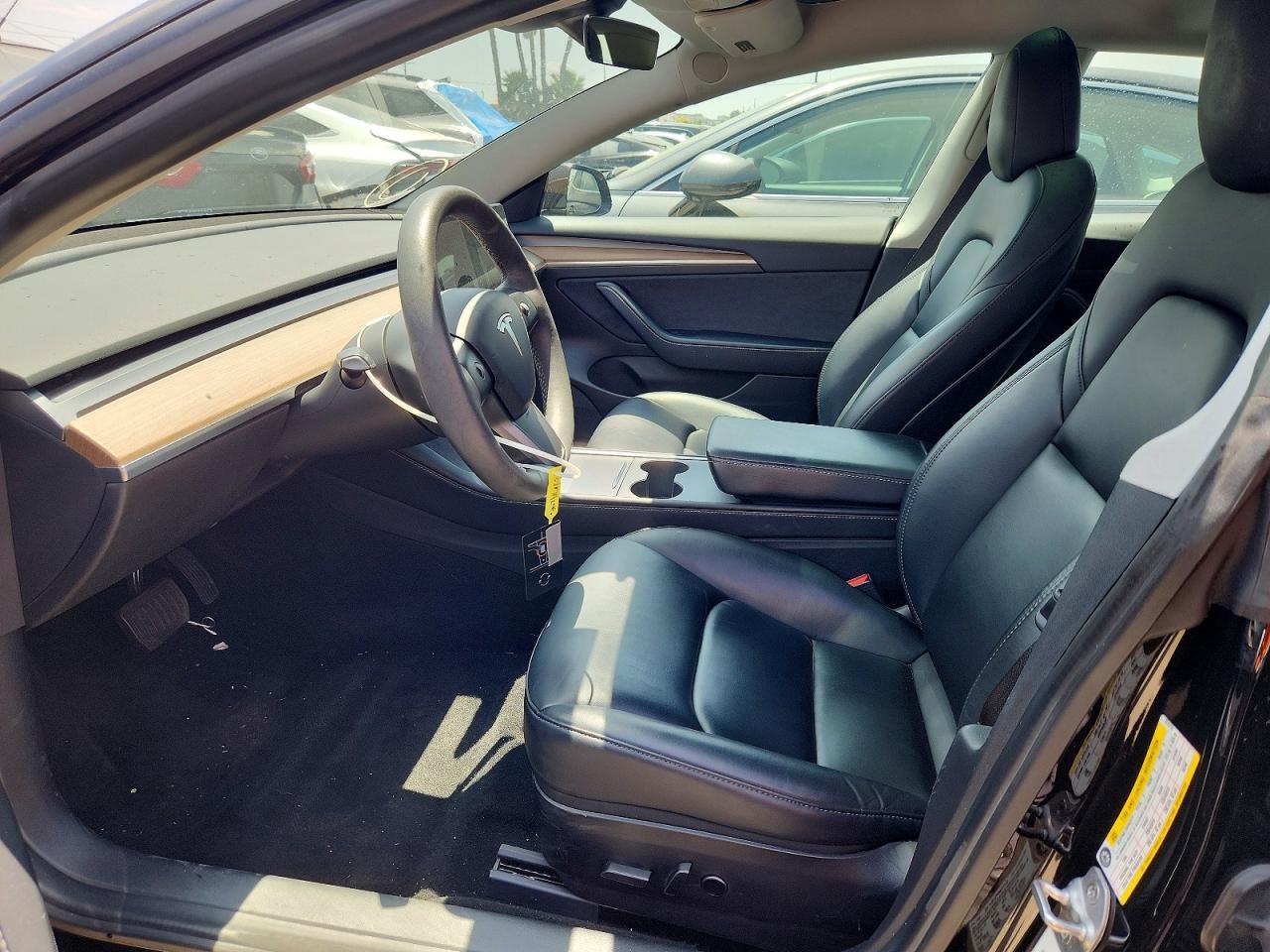 2021 Tesla Model 3 - Image 7