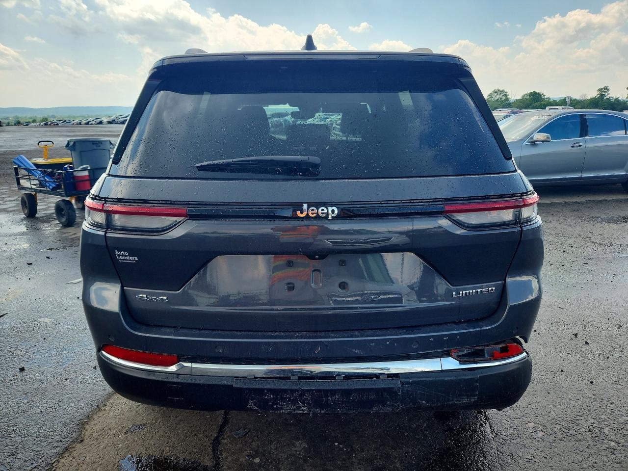 2022 Jeep Grand Cherokee Limited - Image 6