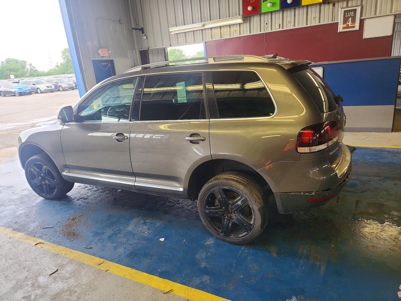 2008 Volkswagen Touareg 2 V8 - Фото 2