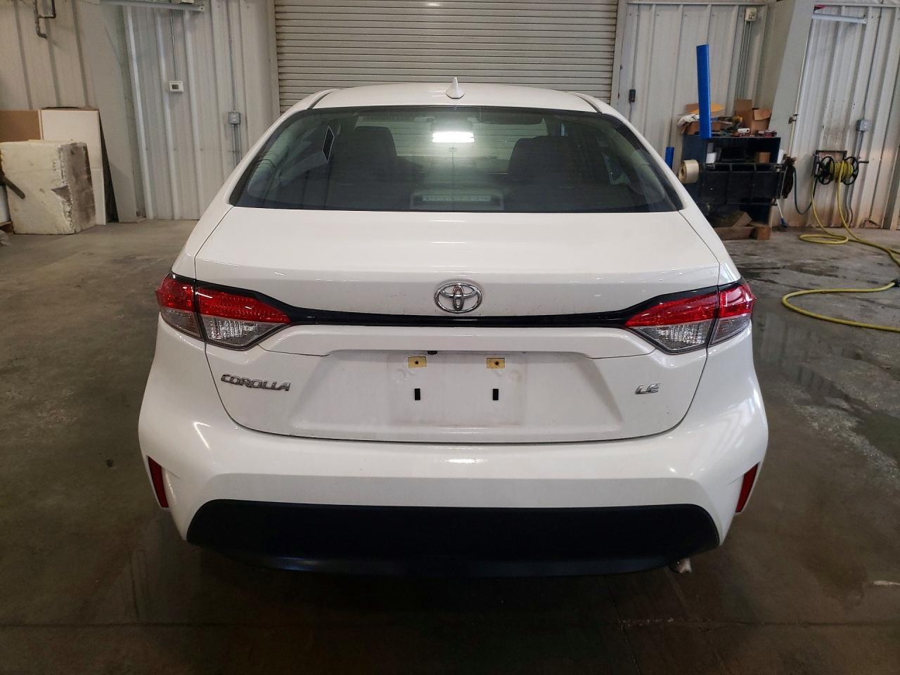 2024 Toyota Corolla Le - Фото 6