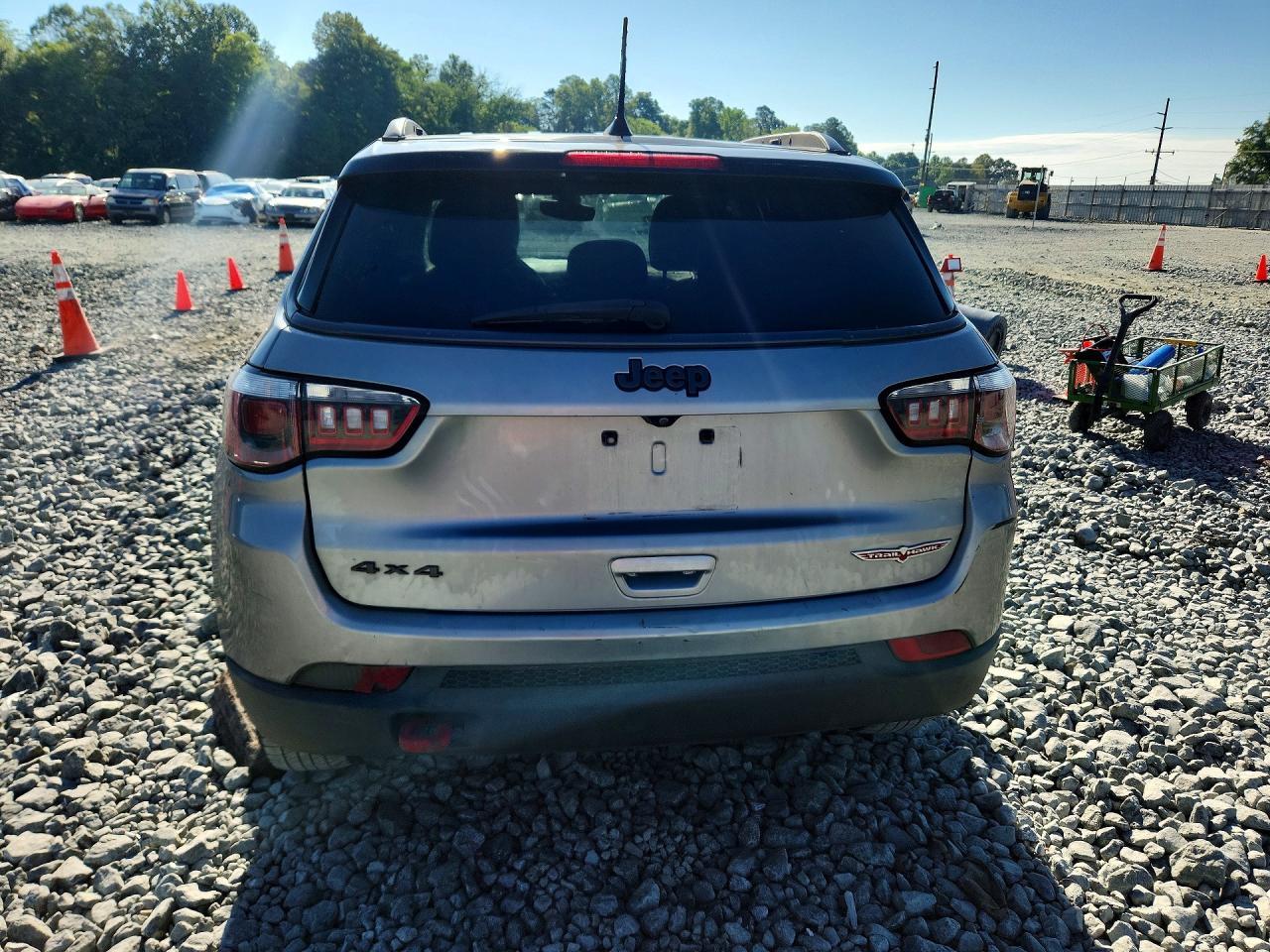 2020 Jeep Compass Trailhawk - Image 6