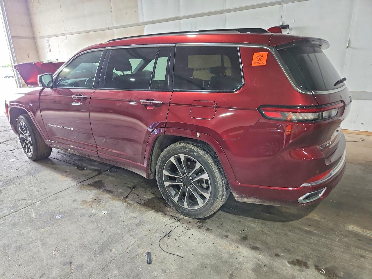 2023 Jeep Grand Cherokee L Overland - Фото 2