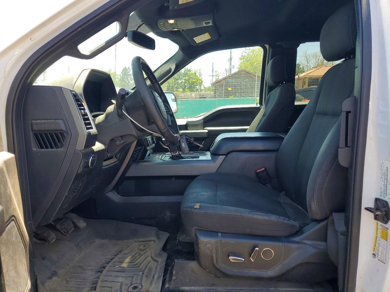 2016 Ford F150 Super Cab - Фото 7