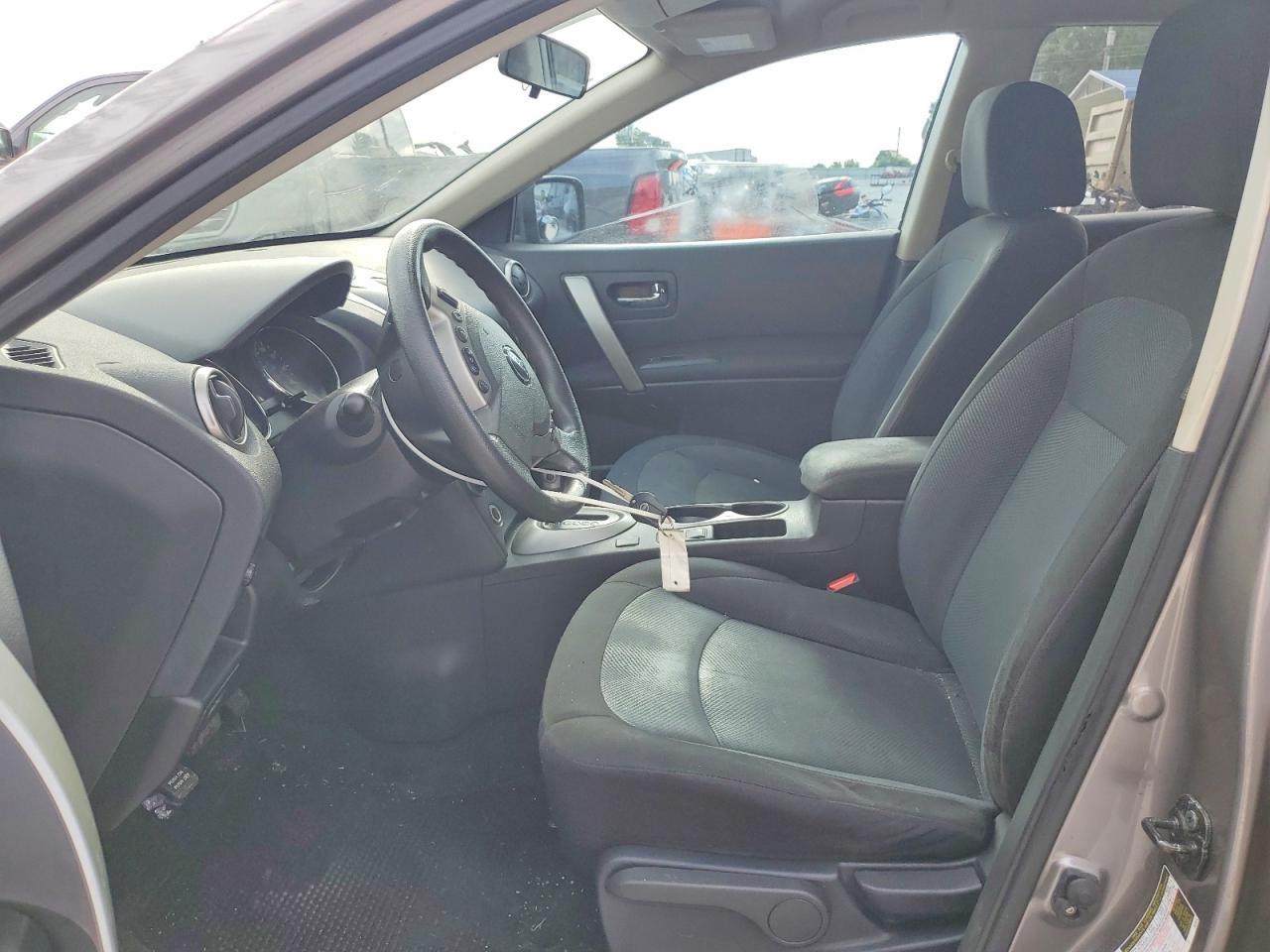 2013 Nissan Rogue S - Image 7