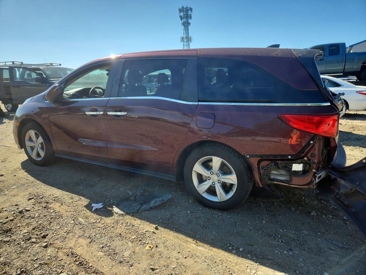 2019 Honda Odyssey Ex - Image 2