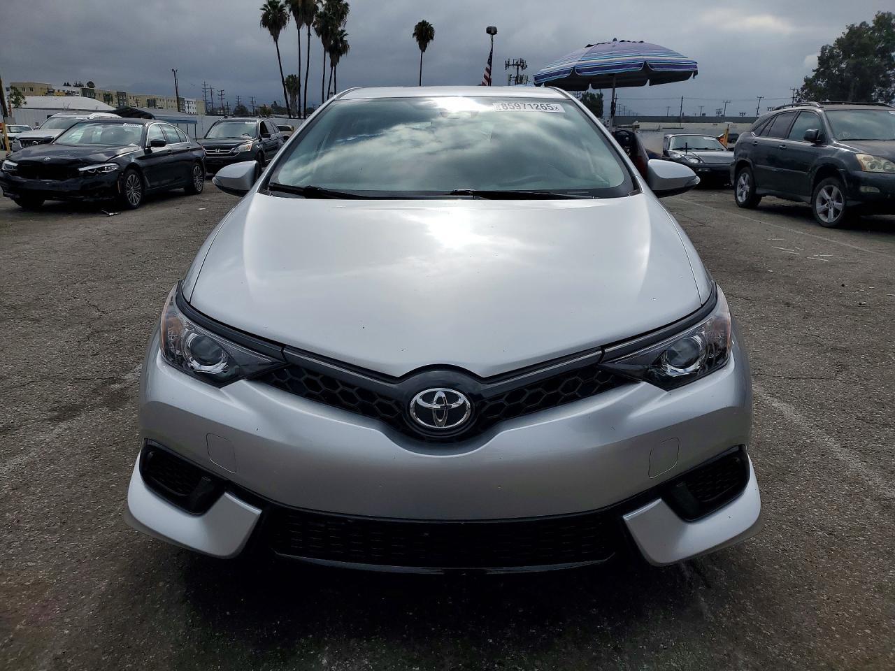 2018 Toyota Corolla Im Base - Image 5
