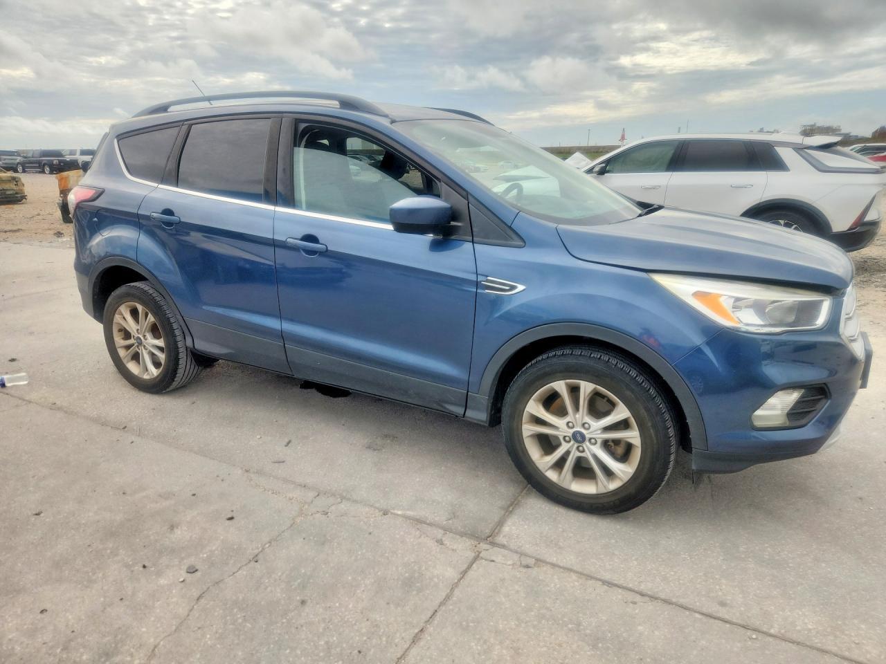 2018 Ford Escape Se - Image 4