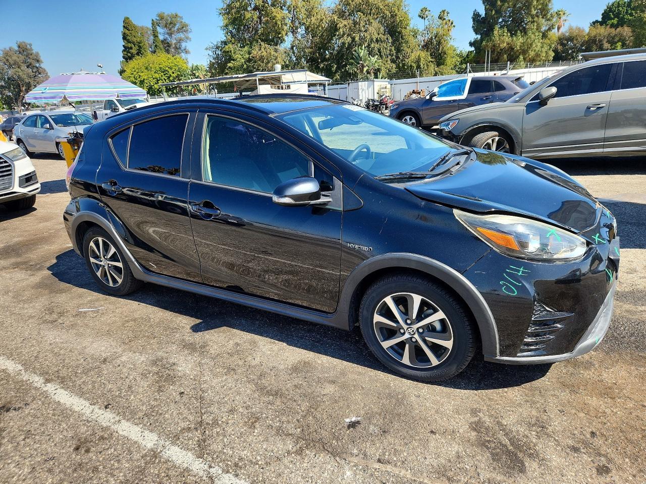 2018 Toyota Prius C Two - Фото 4