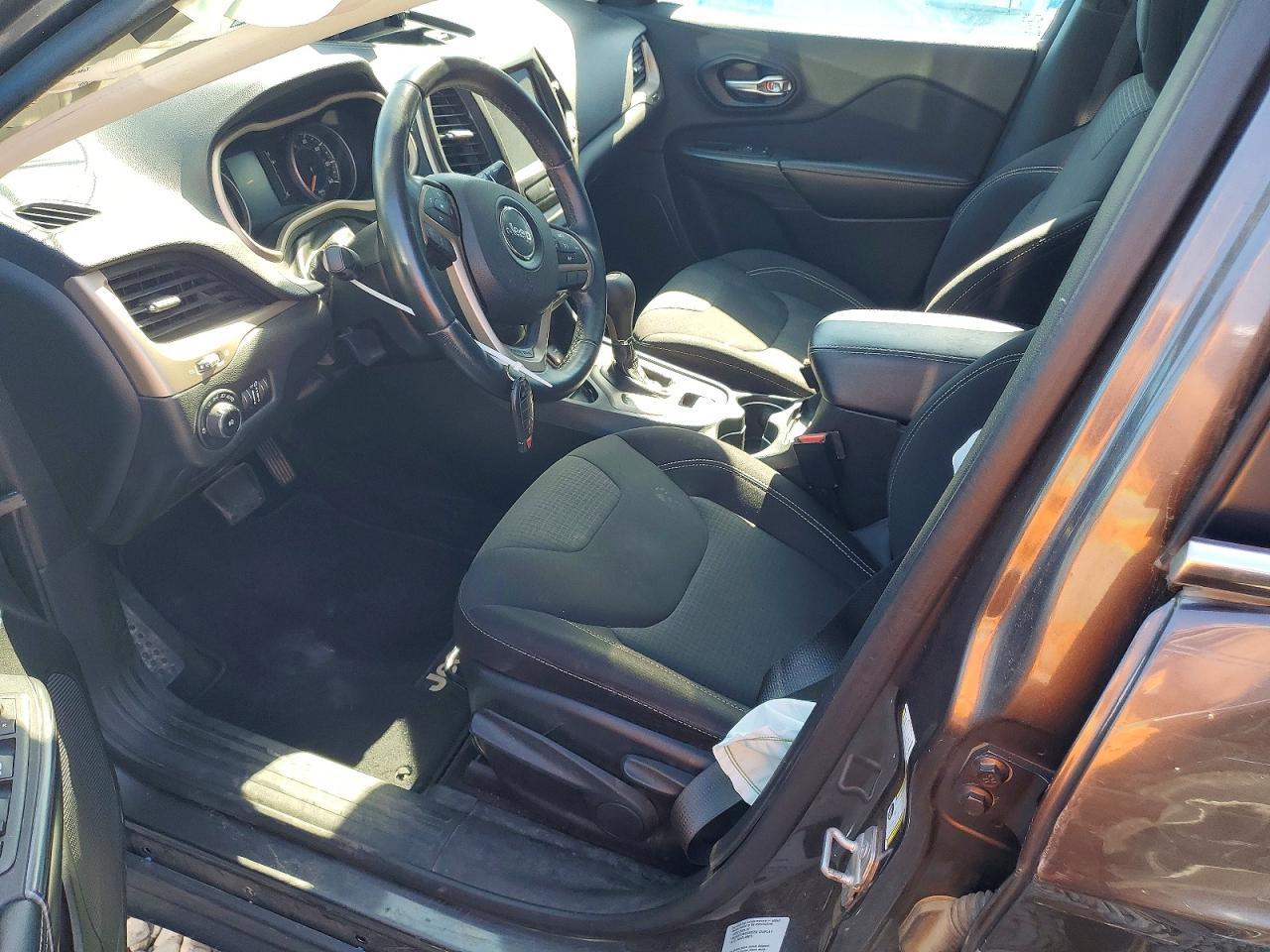 2015 Jeep Cherokee Latitude - Фото 7