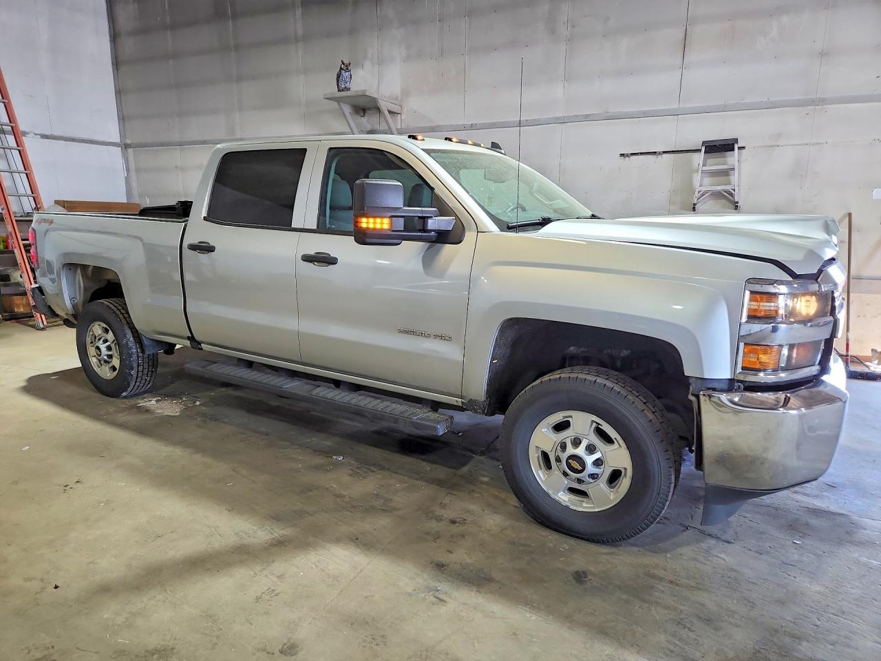 2016 Chevrolet Silverado K2500 Heavy Duty - Image 4