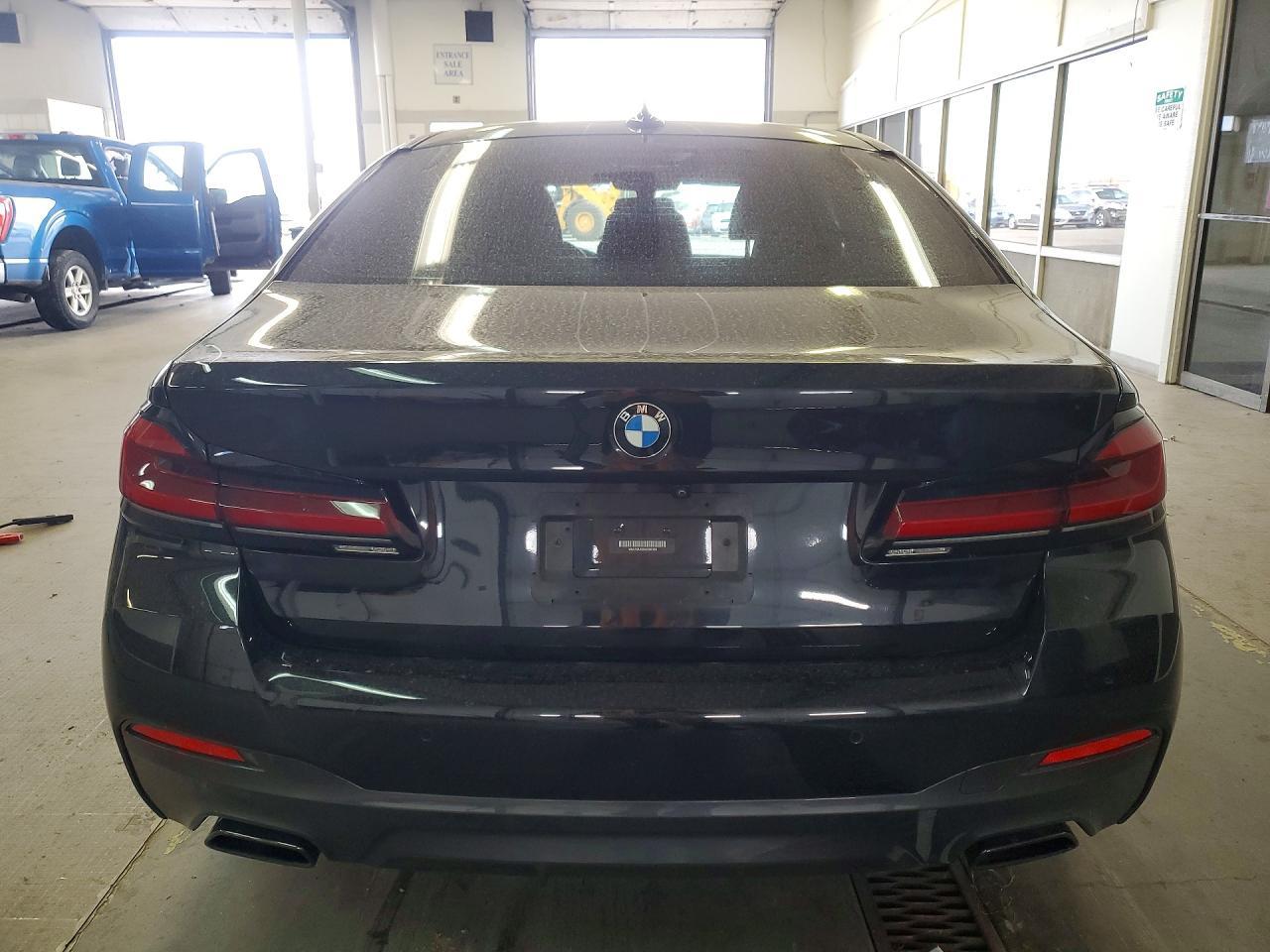 2021 BMW 540 Xi - Image 6