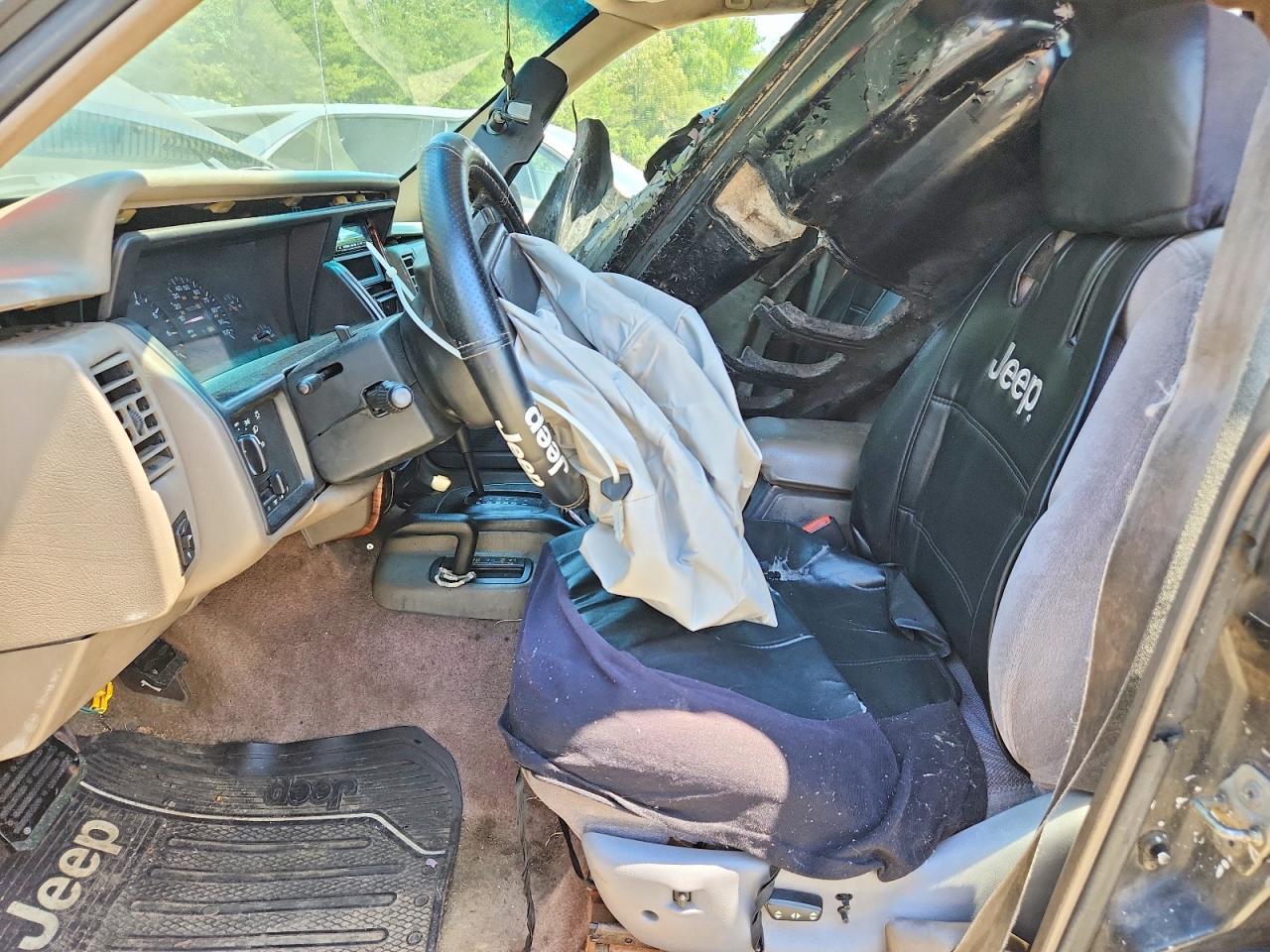1993 Jeep Grand Cherokee Limited - Image 7