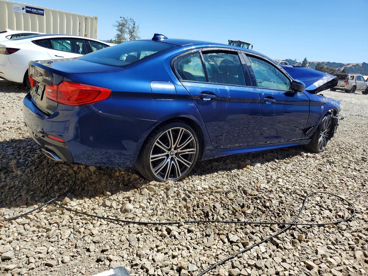 2020 BMW 540 I - Фото 3