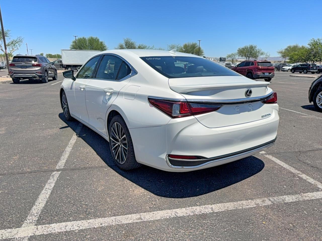 2024 Lexus Es 300H Base - Фото 3