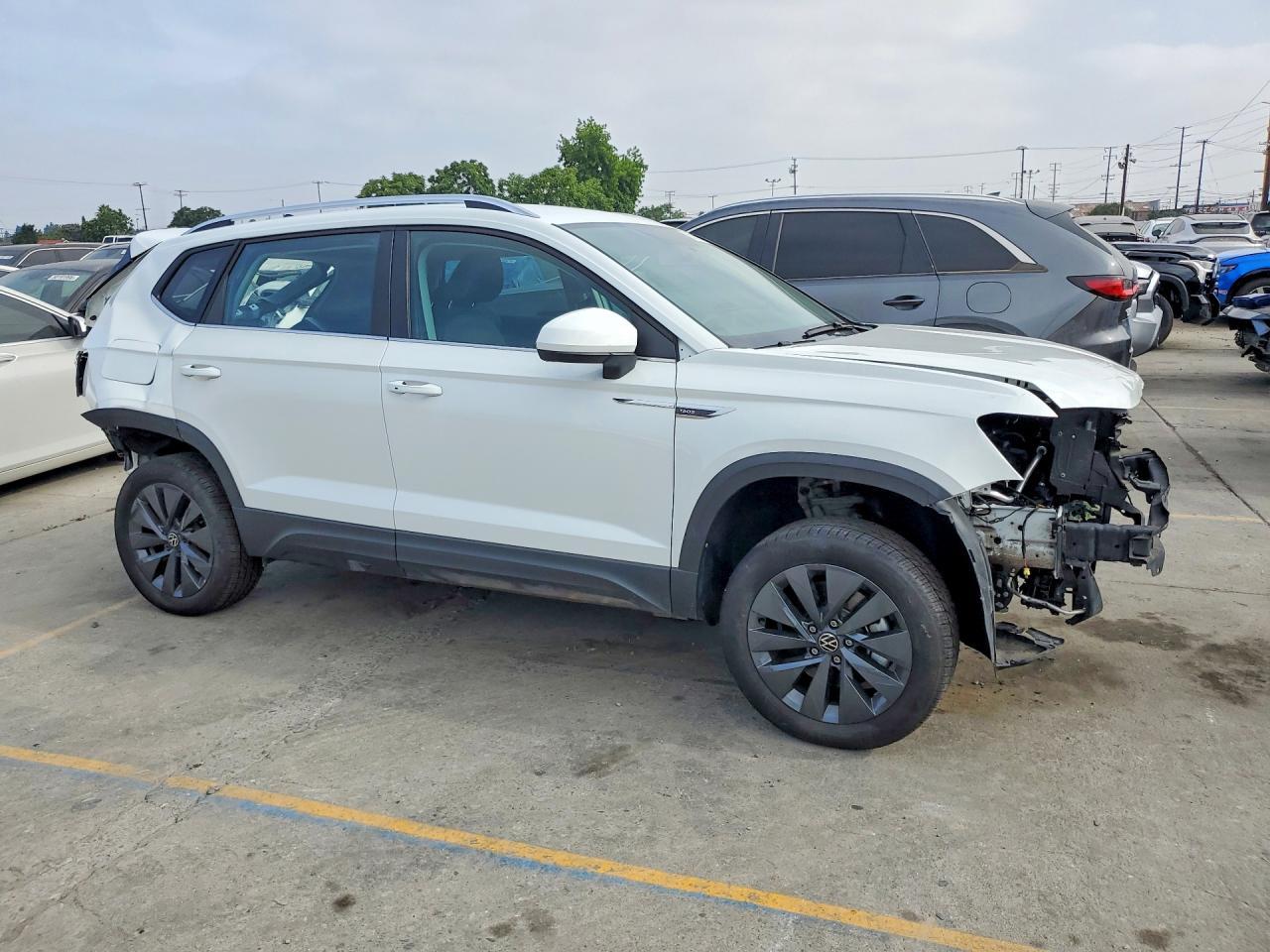 2022 Volkswagen Taos Se - Фото 4