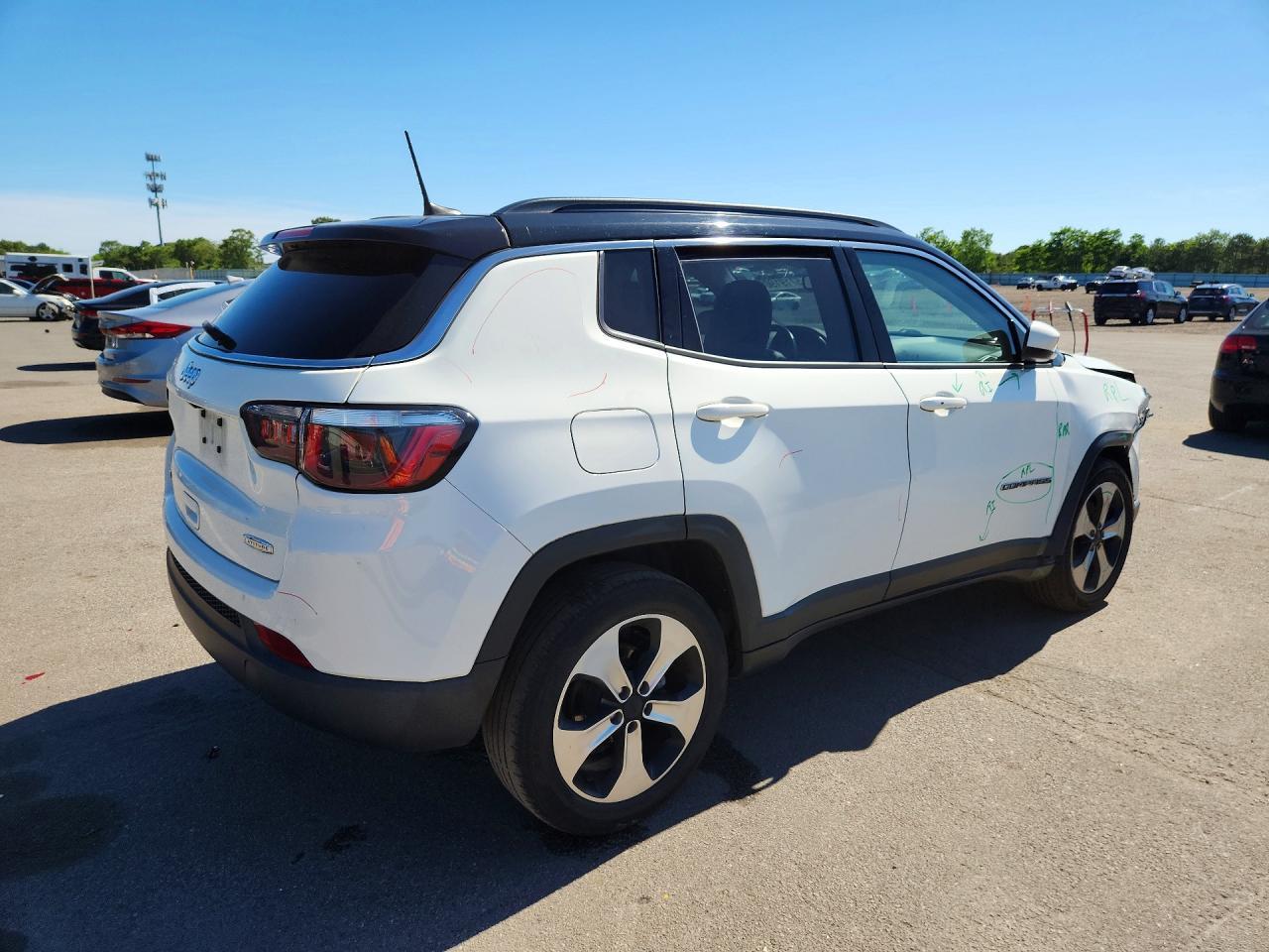 2018 Jeep Compass Latitude - Фото 3