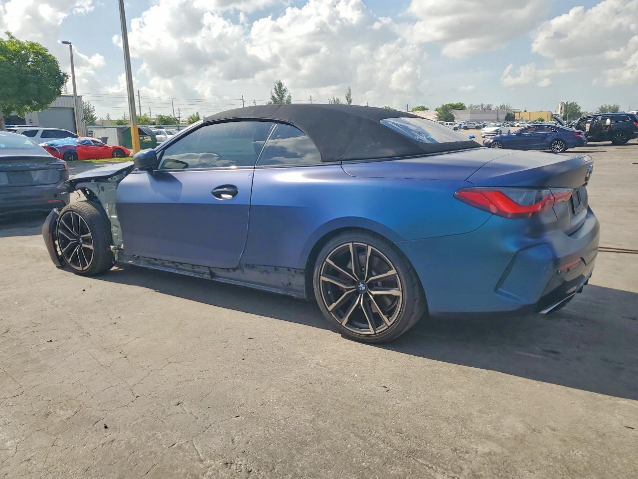 2021 BMW M440I - Фото 2