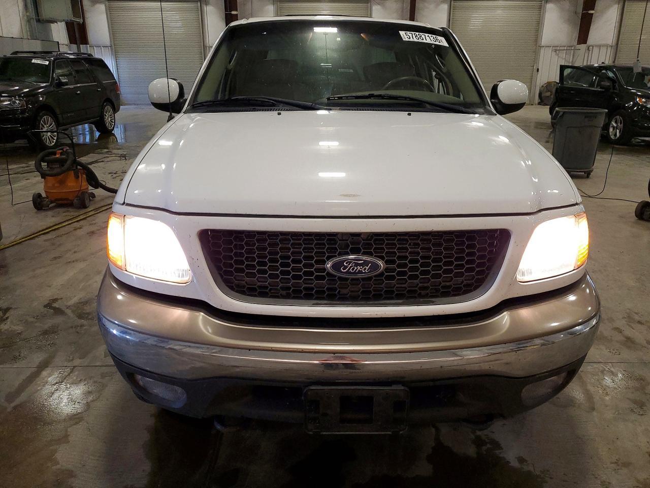 2003 Ford F150 Supercrew - Image 5