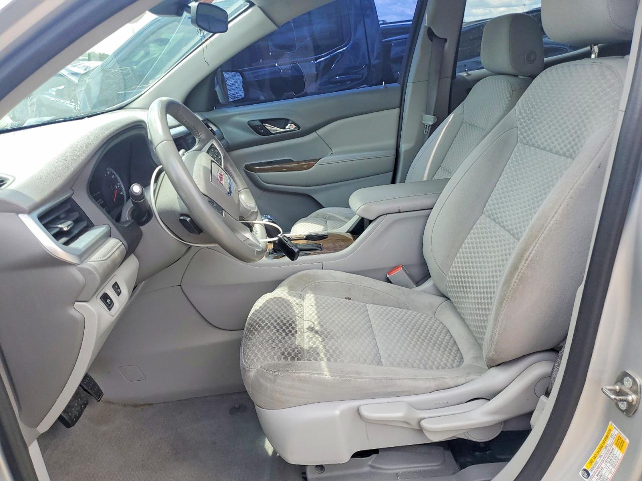 2018 GMC Acadia Sle - Image 7