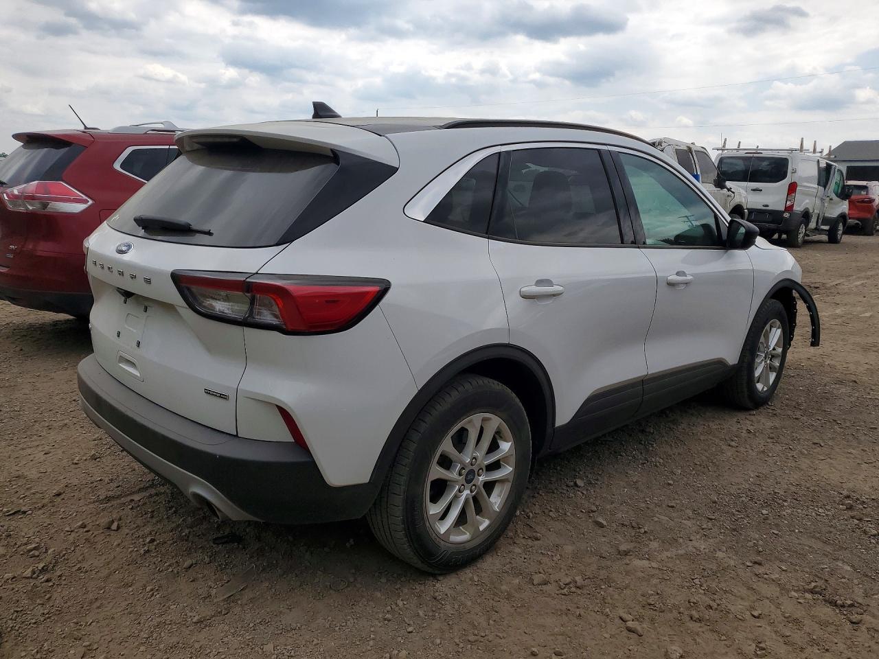 2022 Ford Escape Se - Фото 3