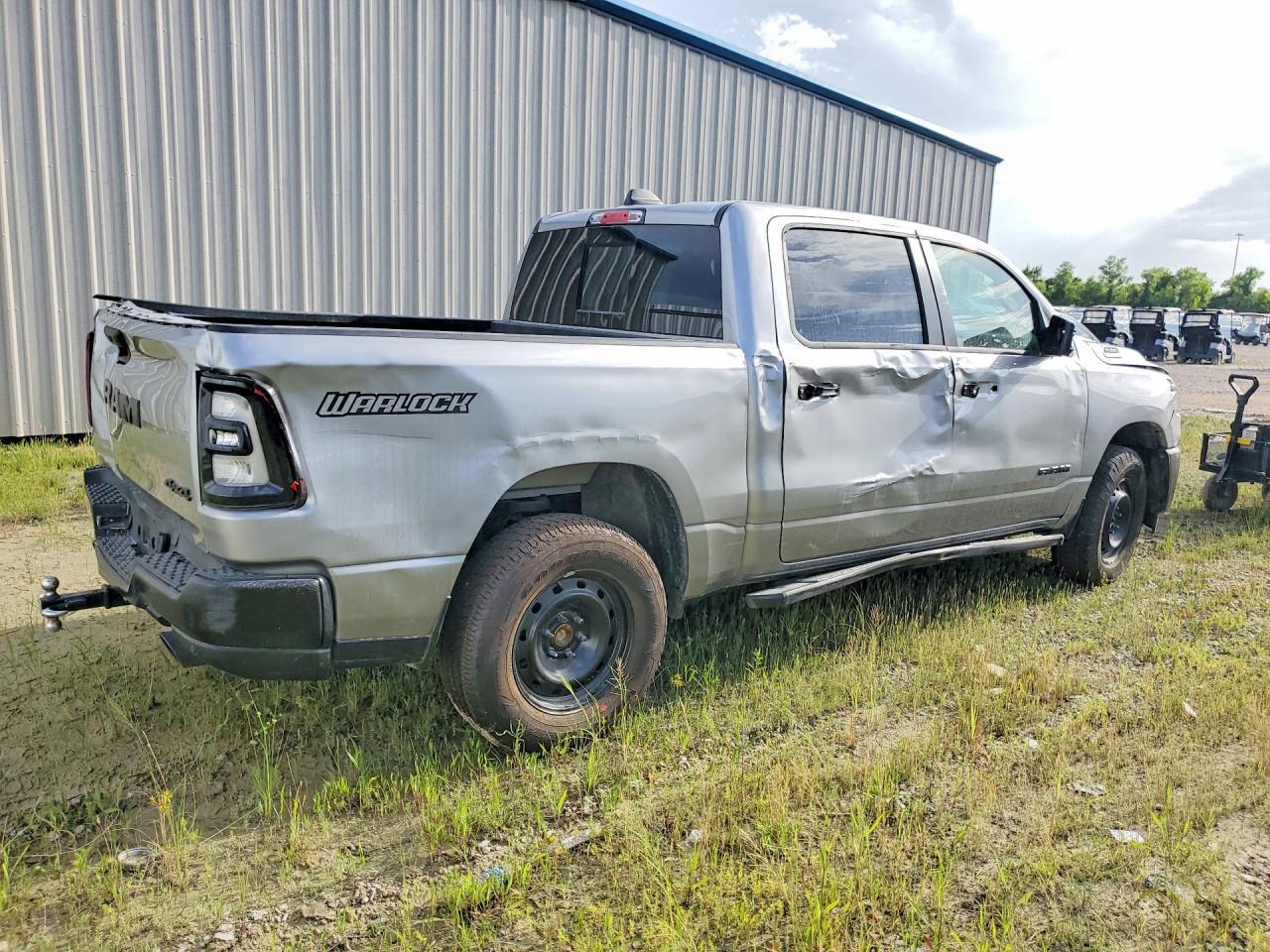 2025 Ram 1500 Tradesman - Фото 3
