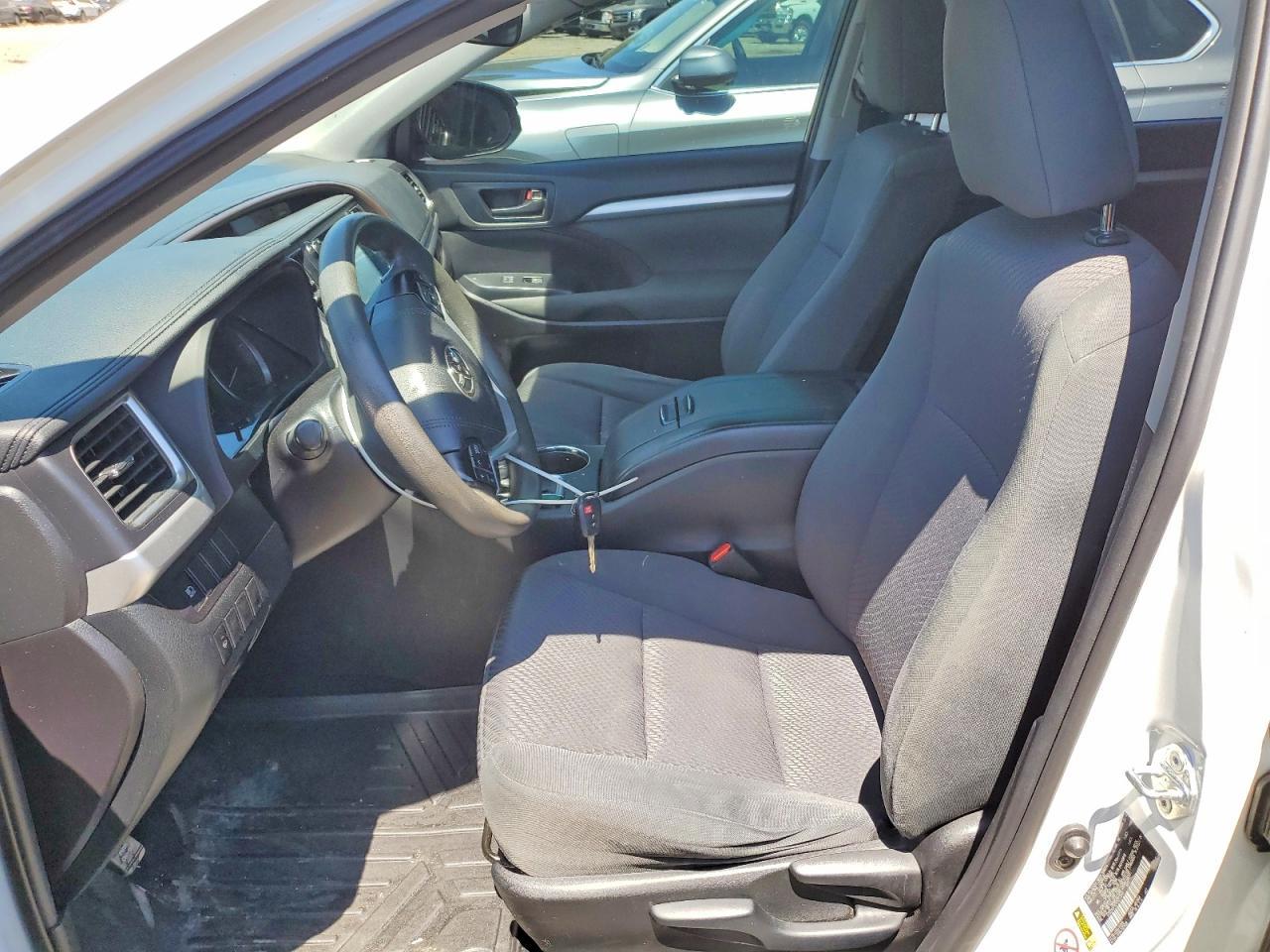 2019 Toyota Highlander Le - Фото 7