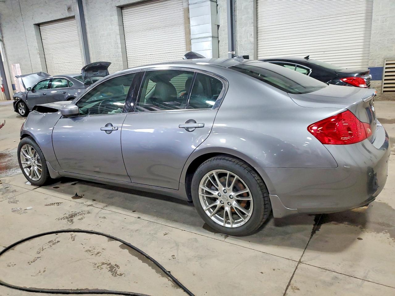 2012 Infiniti G37 Sedan X - Image 2