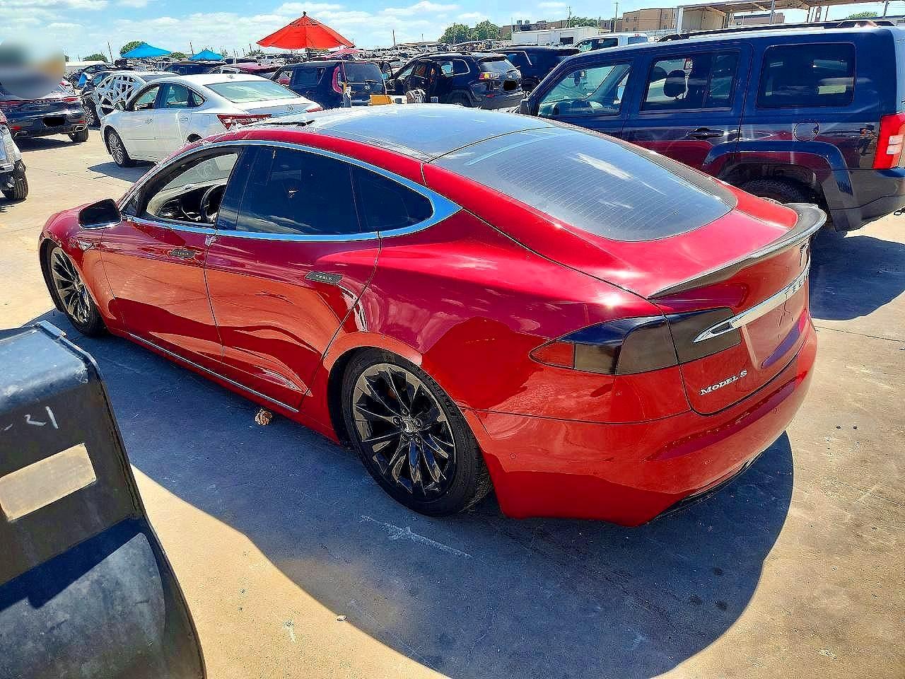 2016 Tesla Model S Awd 90D - Фото 2