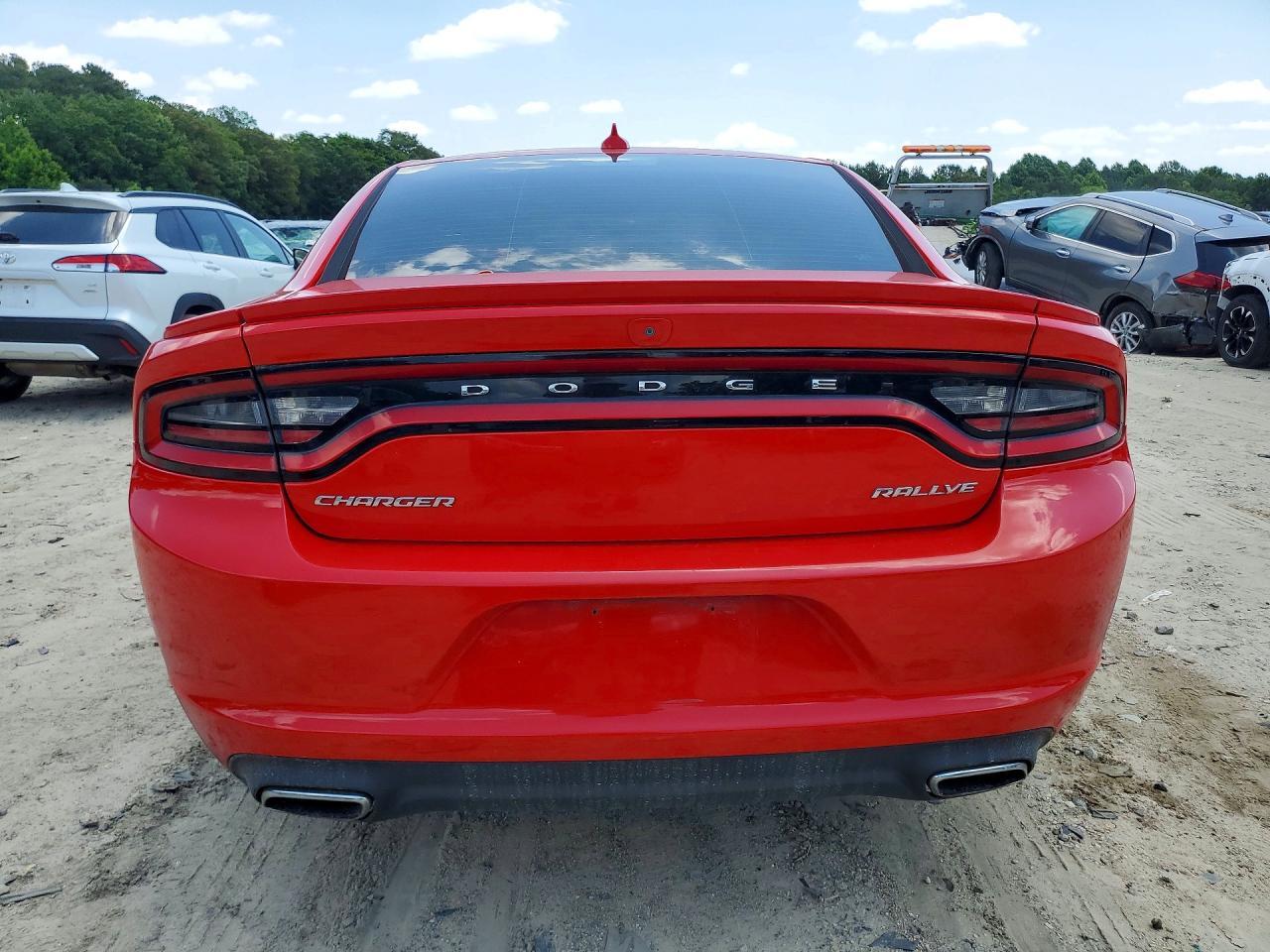 2015 Dodge Charger Sxt - Фото 6