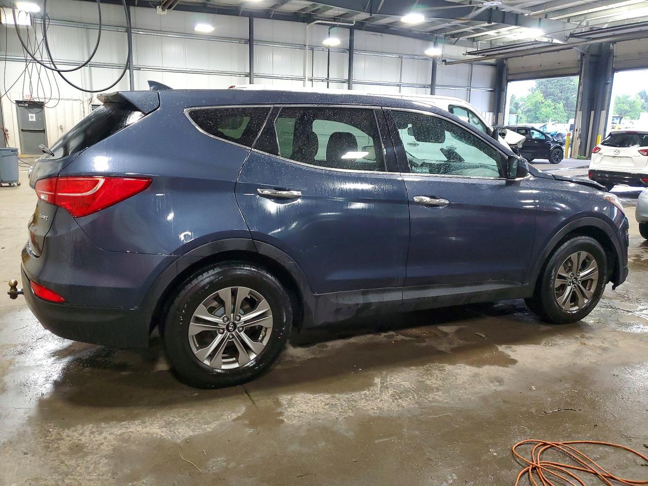 2016 Hyundai Santa Fe Sport 2.4L - Фото 3