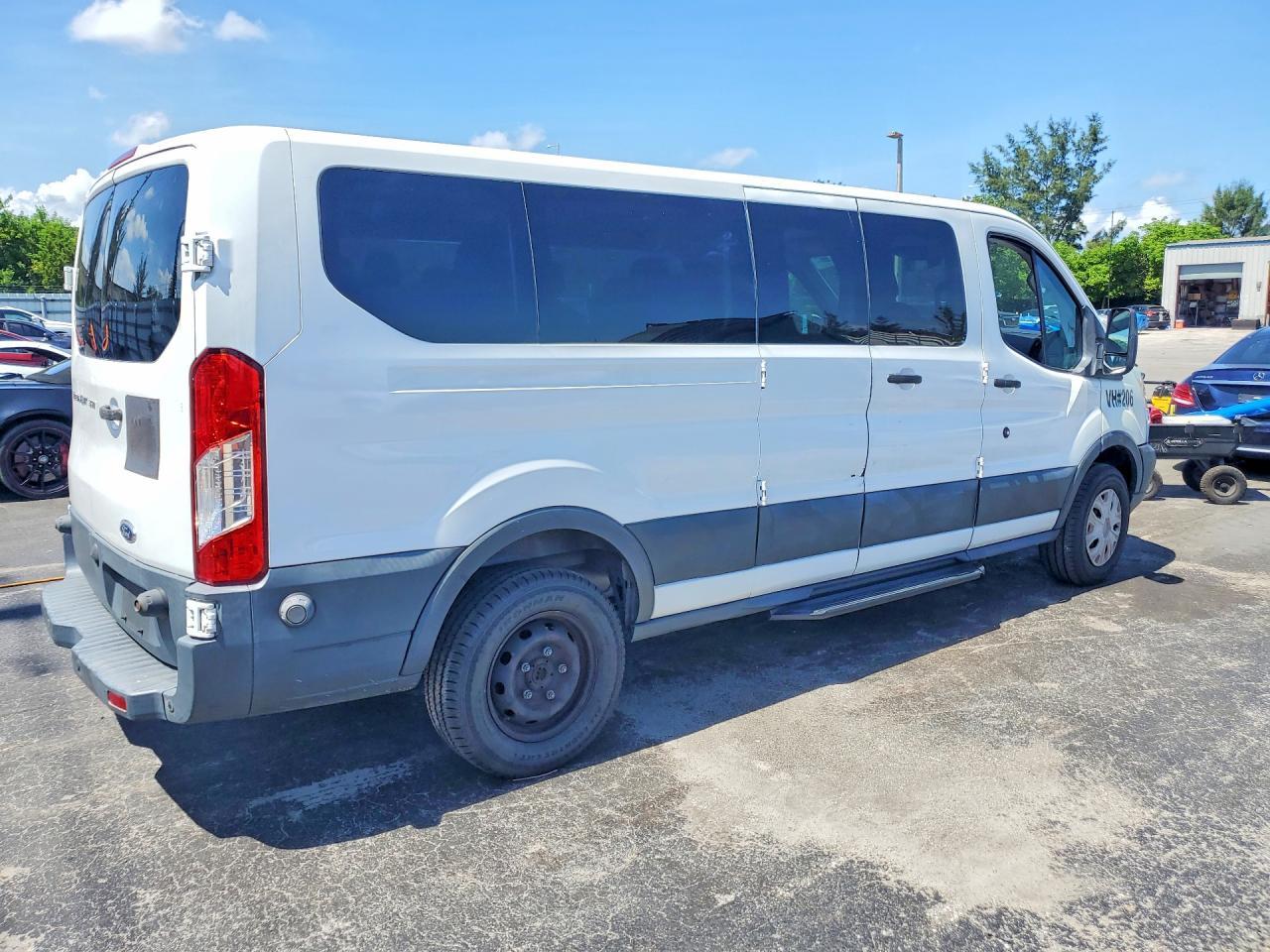 2016 Ford Transit T-350 - Image 3