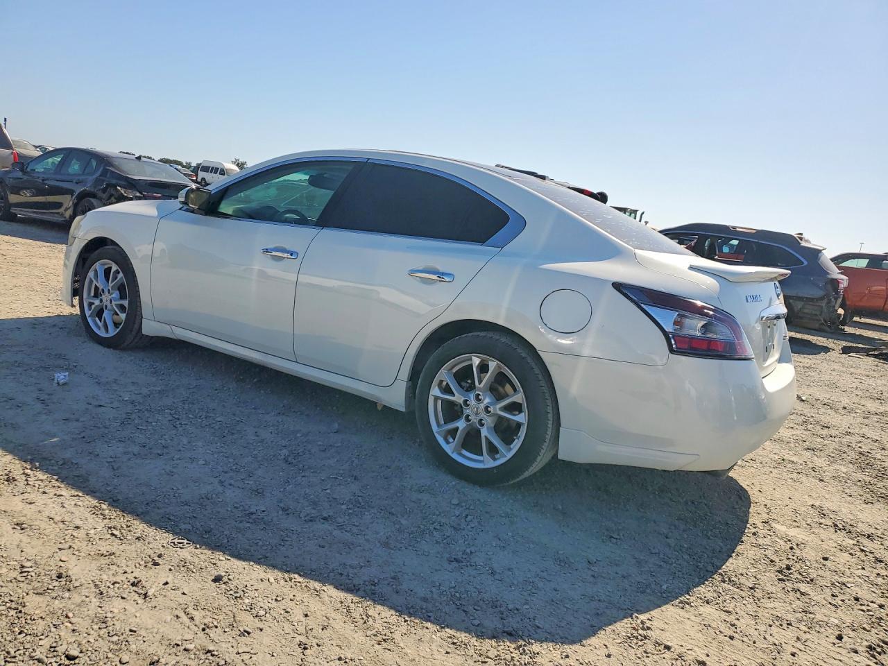 2013 Nissan Maxima 3.5 S - Image 2
