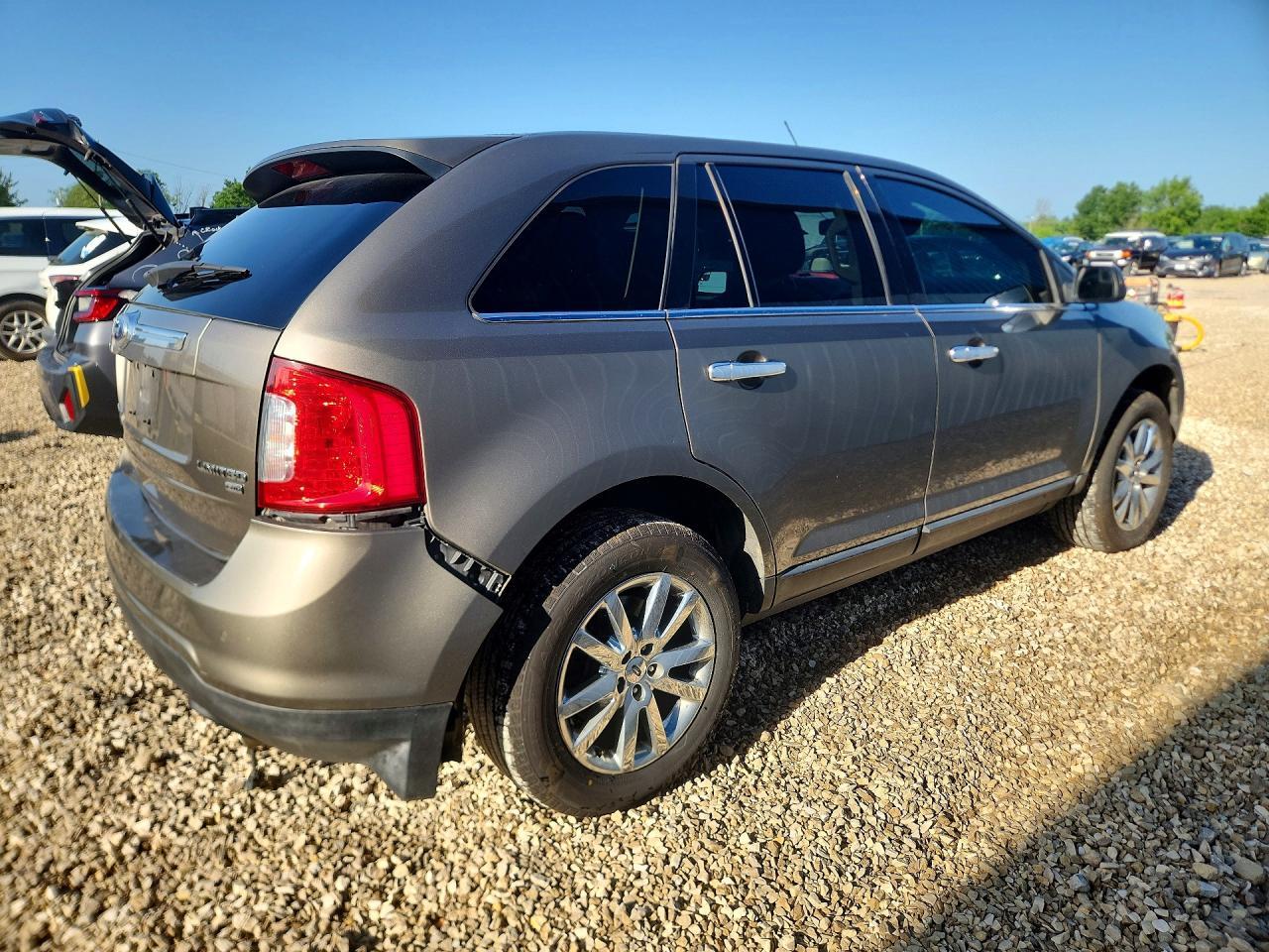 2014 Ford Edge Limited - Image 3