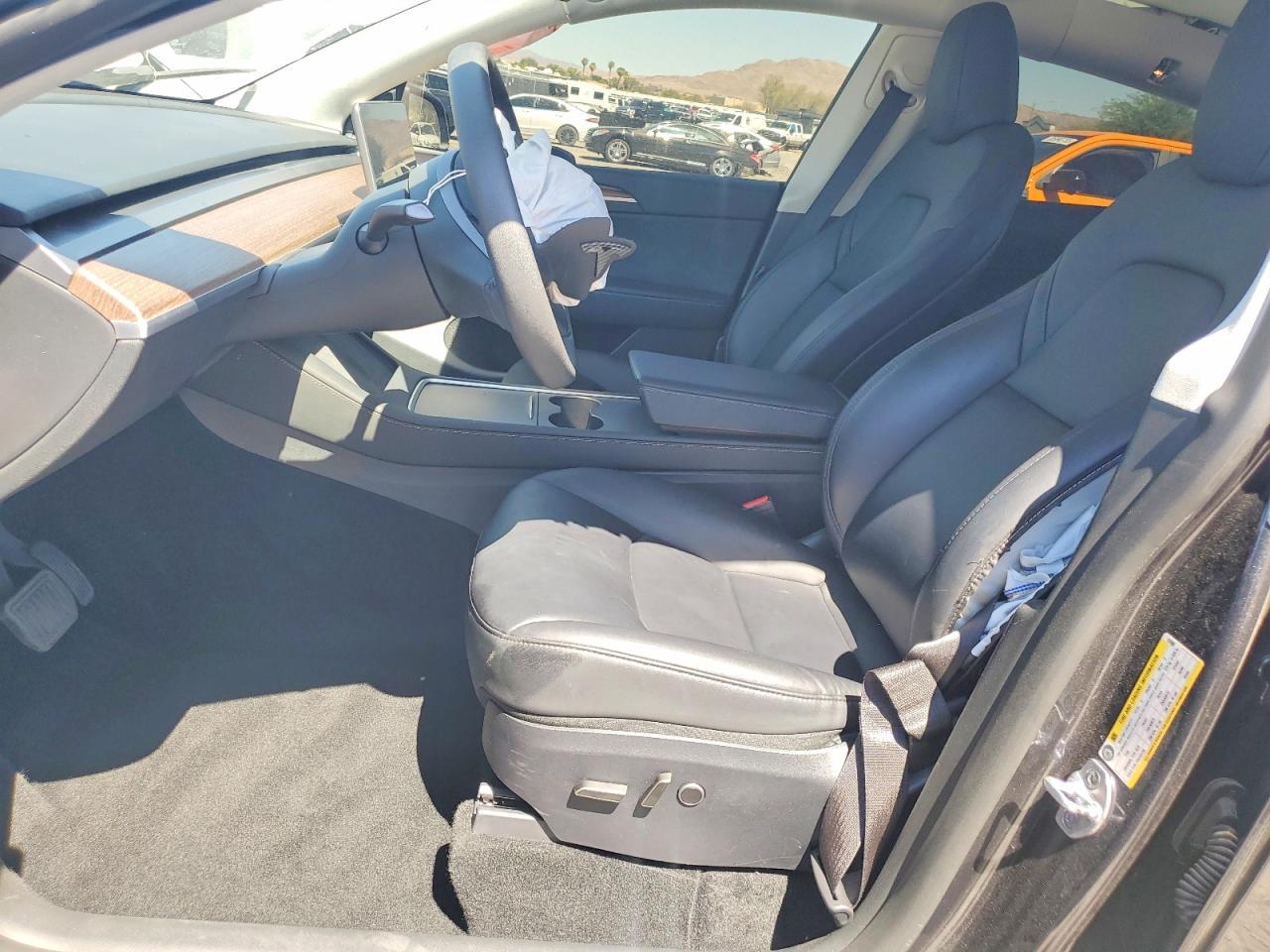 2024 Tesla Model Y - Фото 7