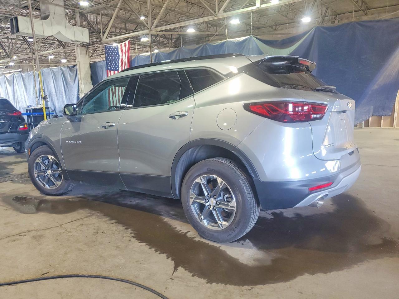 2025 Chevrolet Blazer 2Lt - Image 2