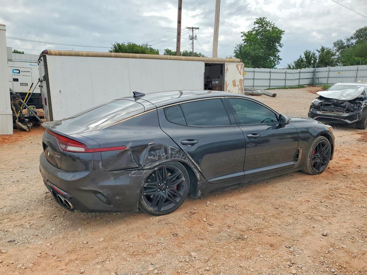2022 Kia Stinger Gt1 - Фото 3