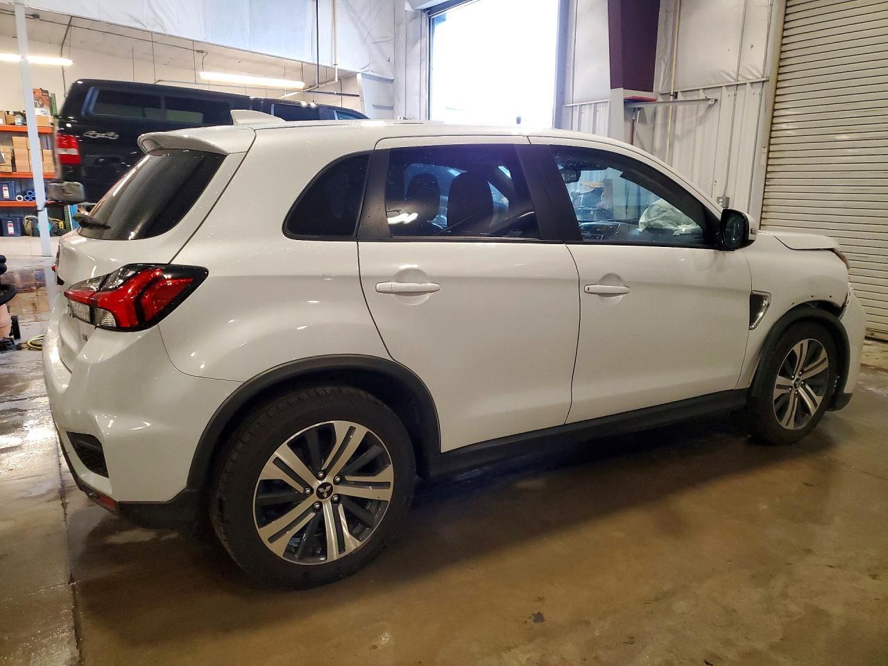 2024 Mitsubishi Outlander Sport S - Image 3