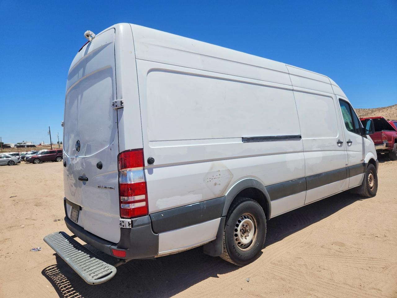 2014 Mercedes-Benz Sprinter 2 Cargo - Image 3
