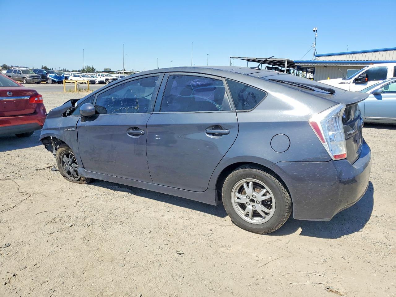 2010 Toyota Prius Iv - Фото 2
